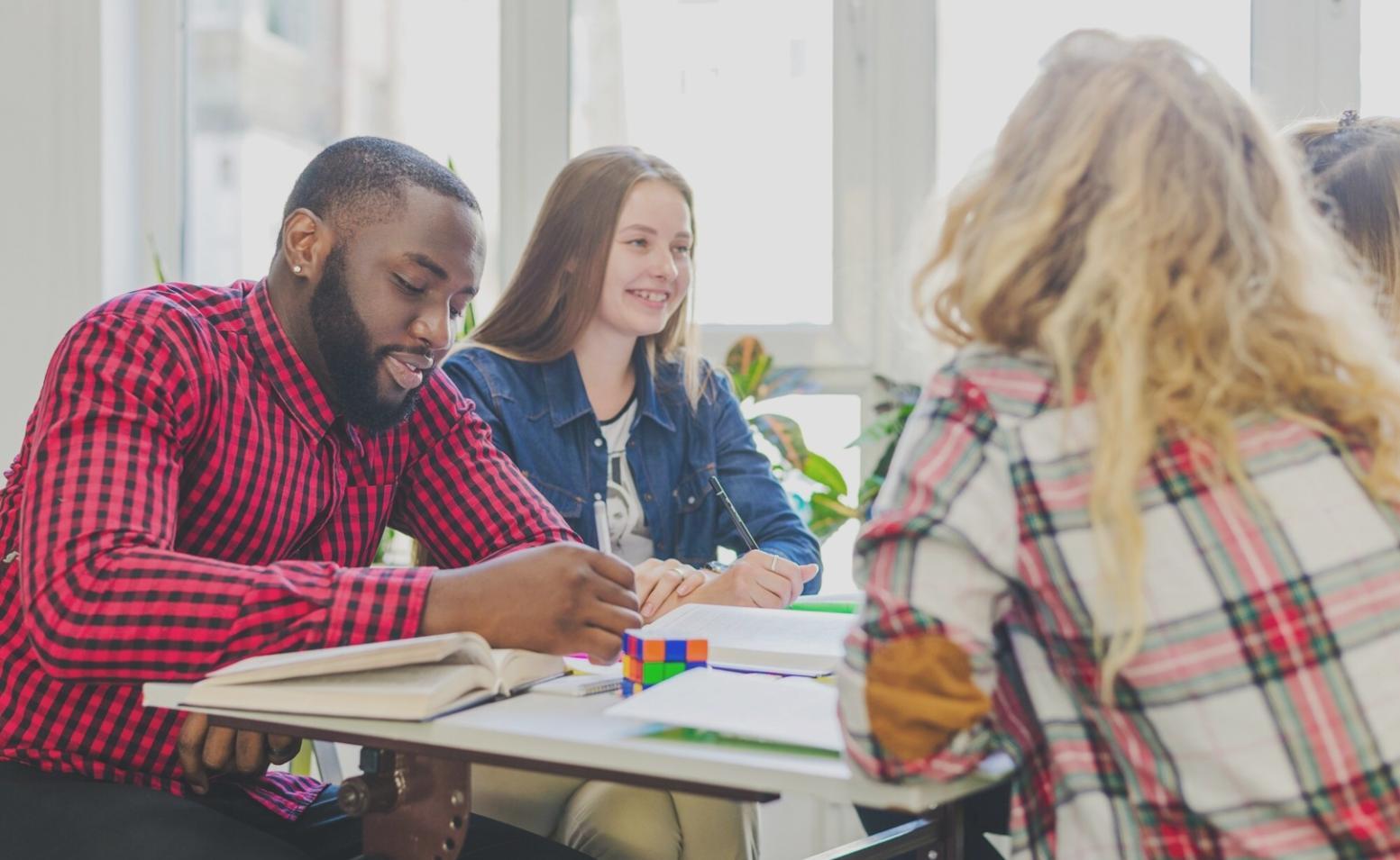 Strategic messaging consultation workspace